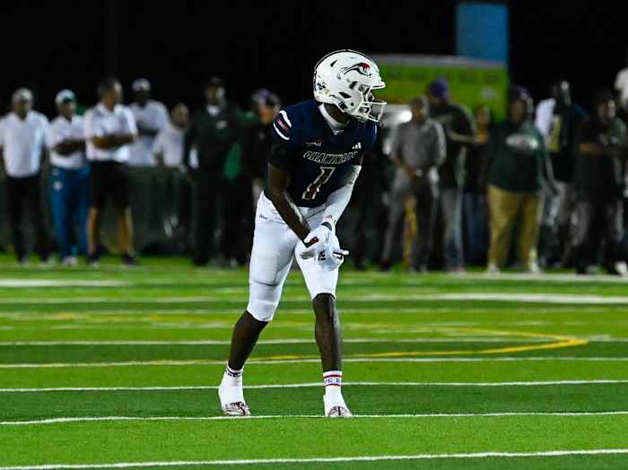 Joshia Trader - Chaminade-Madonna